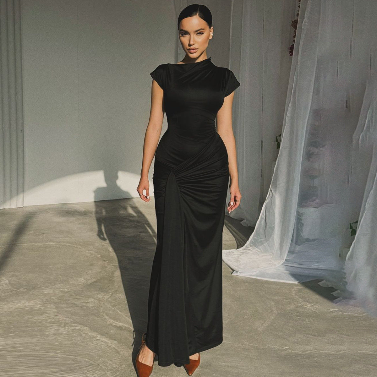 Women's Pleated Lace-Up Midi Dress – Slim Fit Round Neck