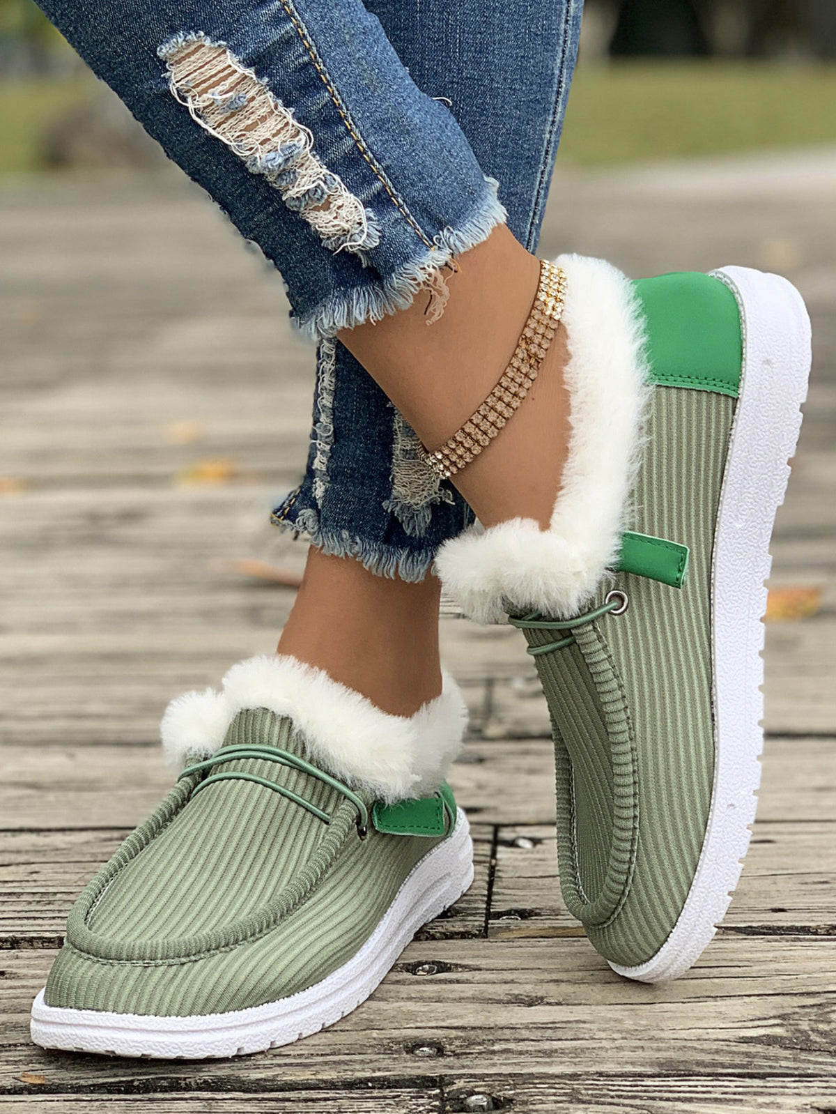 Women's Fuzzy Plush Cotton Shoes – Winter Casual Flats