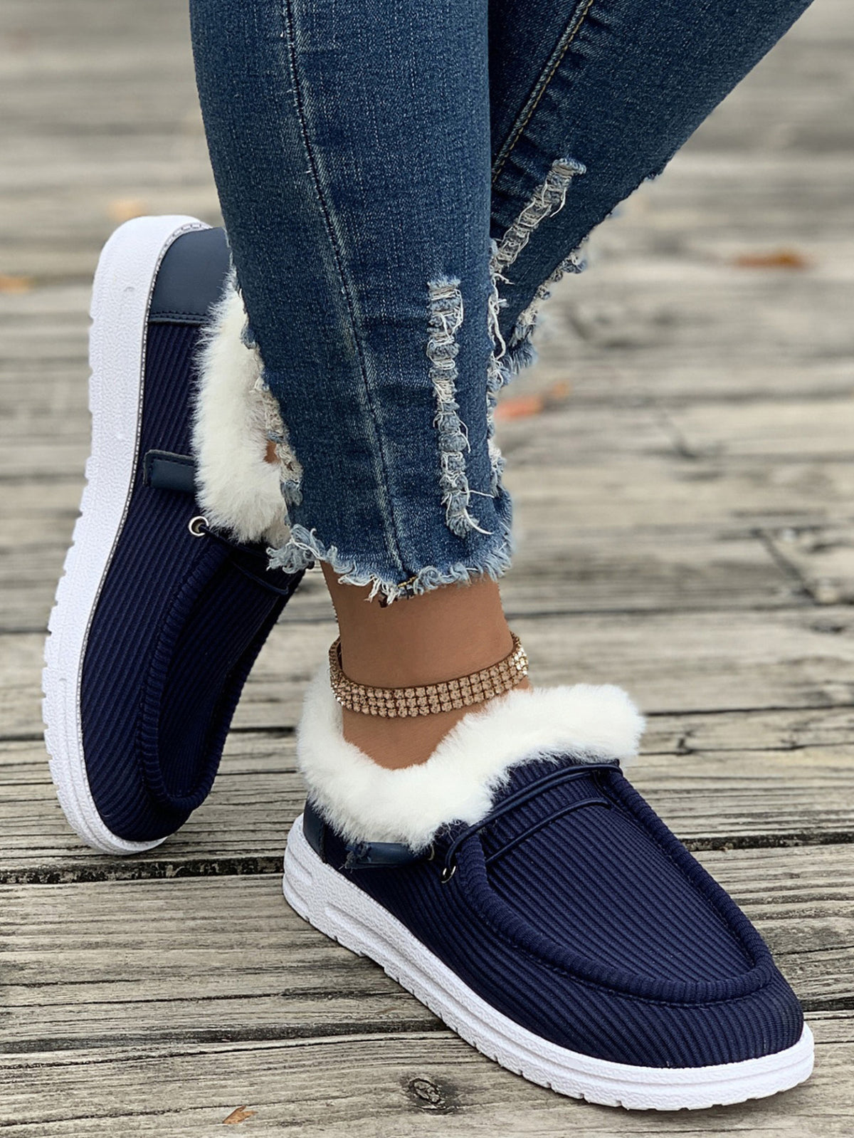 Women's Fuzzy Plush Cotton Shoes – Winter Casual Flats