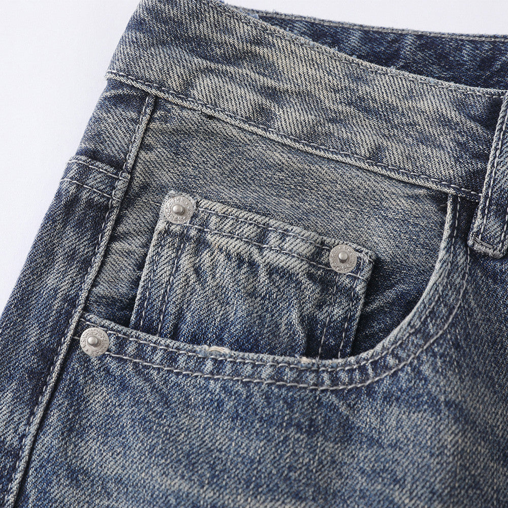 Men's vintage wash wide leg baggy jeans in light blue