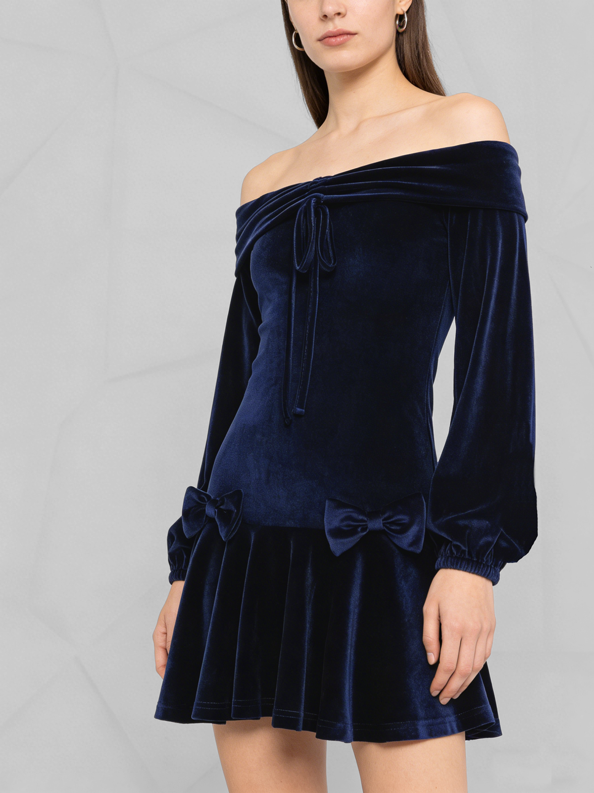 Elegant Velvet Off-Shoulder Lantern Sleeve Dress