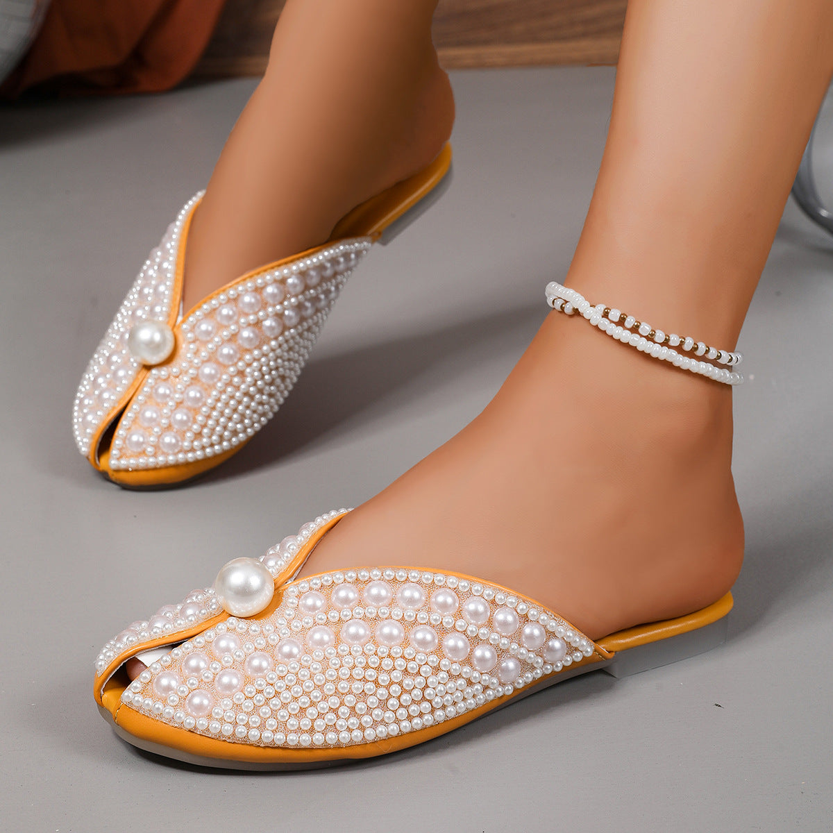 Women's Pearl Detail Closed Toe Flat Mules