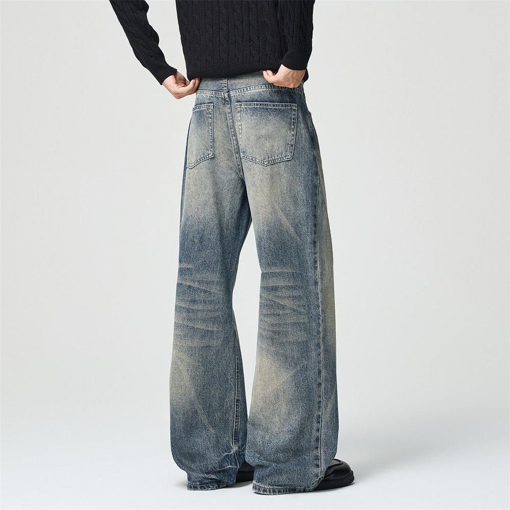 Men's vintage wash wide leg baggy jeans in light blue