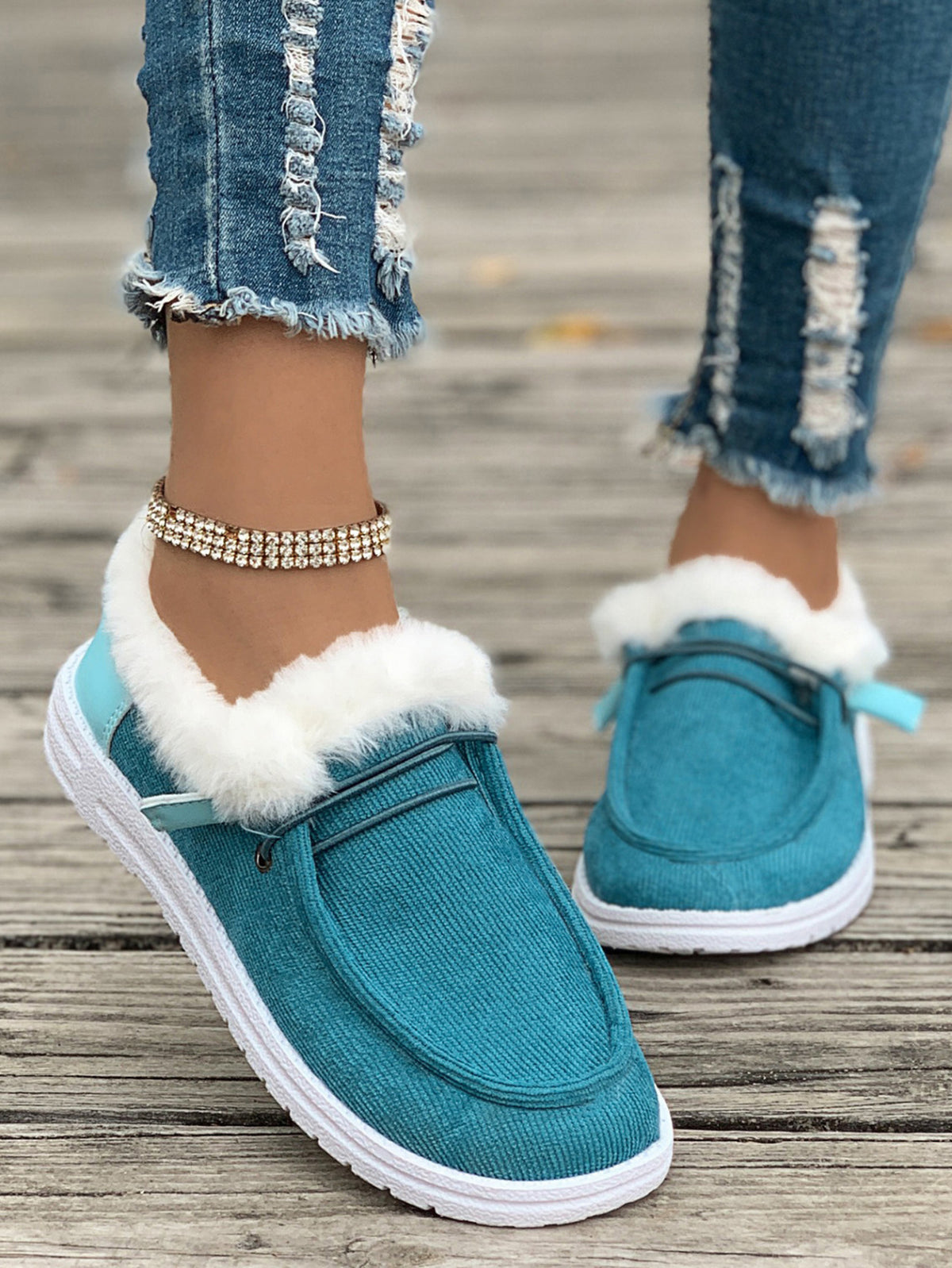 Women's Fuzzy Plush Cotton Shoes – Winter Casual Flats