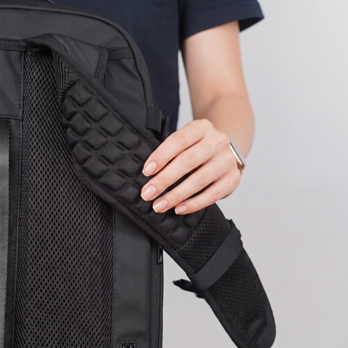 SableAir® Vacuum Compression Travel Backpack